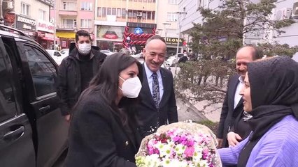 KIRIKKALE - AK Parti Genel Başkan Yardımcısı Sarıeroğlu, Kırıkkale'de konuştu