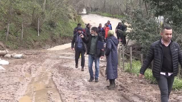 Vali Sonel: Şu an 3 bina yıkıldı, 3 bina tahliye edildi. Can kaybı ve yaralımız olmaması tabii ki bizleri mutlu etti