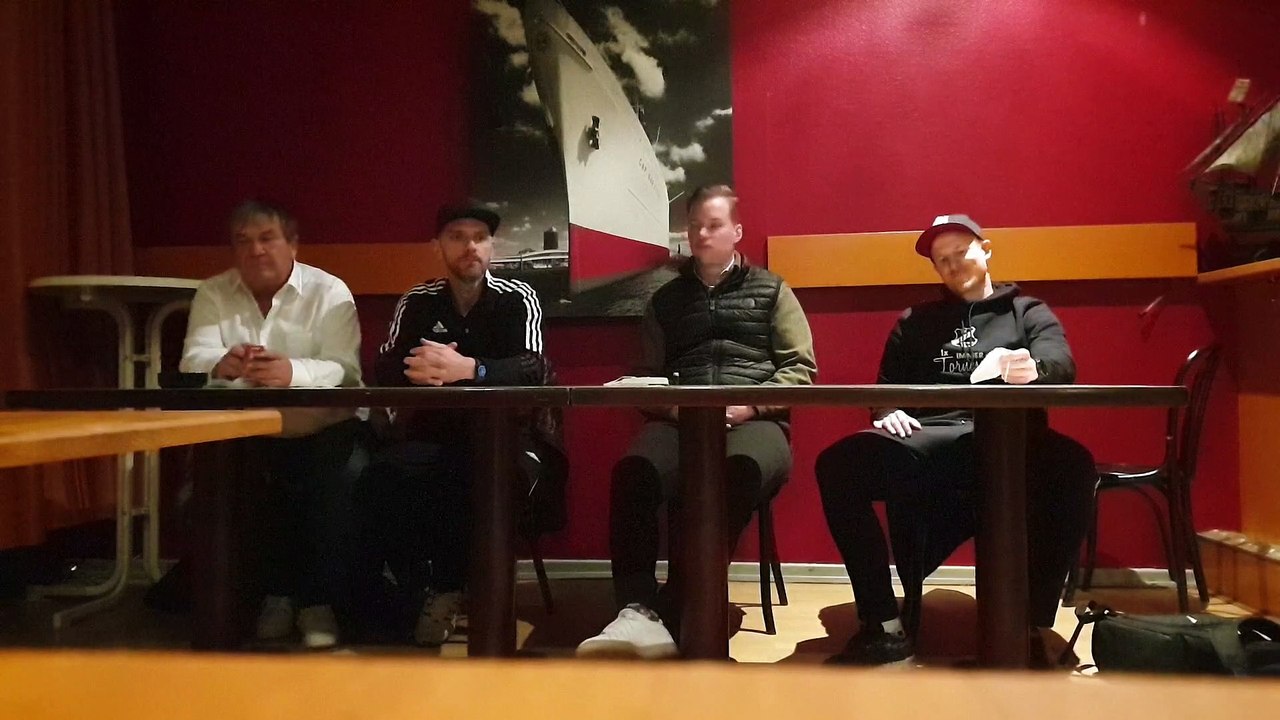 Hamm 'spürt wieder Gänsehaut' und putzt Tornesch! Die PK im Video: