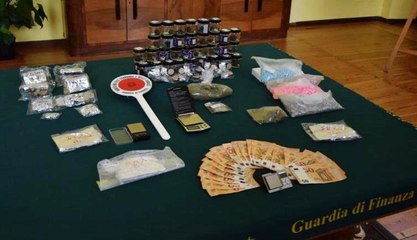 Cuneo - In casa "market" della droga: un arresto (26.03.22)