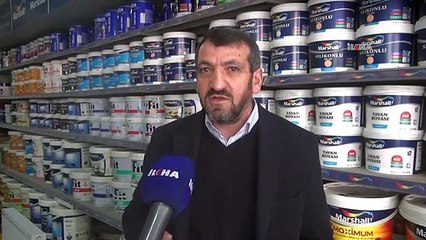Esnaf hırsızlığın önüne geçmek için resmen nöbet tutuyor!