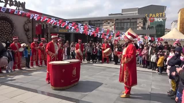 Çorum'daki 'Çiğdem aşı ve Çocuk Oyunları Şenliği'nde renkli görüntüler