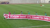 Bayrampaşa Spor - Malatya Yeşilyurt Belediyespor maçında şehitler unutulmadı