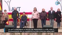 La AVT congrega a miles de personas y a PP, Vox y Ciudadanos en su manifestación contra Sánchez