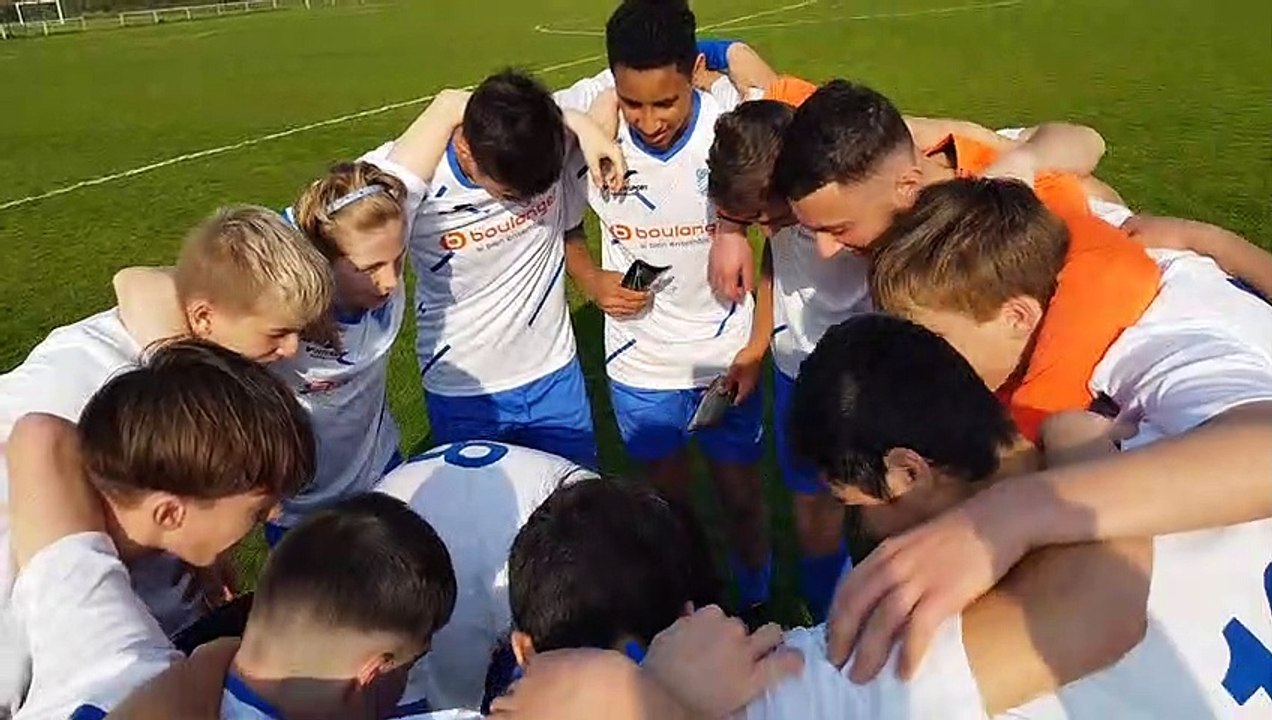 Le cri de guerre de nos U15 tombeurs du leadet invaincu Grentzingen (4-0) 1