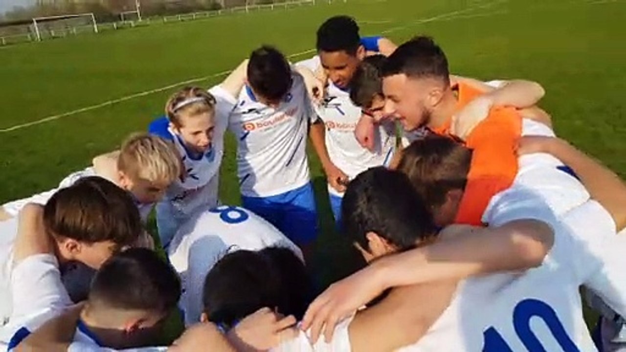Le cri de guerre de nos U15 tombeurs du leader invaincu Grentzingen (4-0) v1