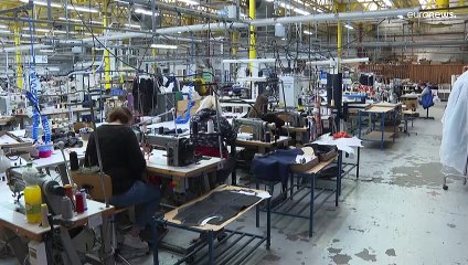 Des ouvrières ukrainiennes retrouvent leur emploi en France