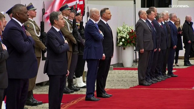 Джо Байден завершает визит в Польшу