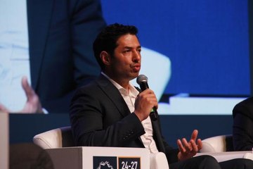 Ünlü oyuncu Mert Fırat: "Kocaman bir iklim krizi yaşıyoruz"
