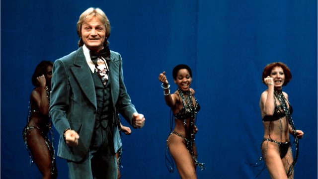 FEMME ACTUELLE - Claude François : d’anciennes Claudettes balancent sur son comportement tyrannique