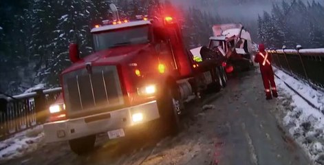 Highway Thru Hell S05 E03