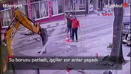 Su borusu patladı, işçiler zor anlar yaşadı