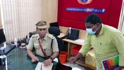 பெற்றோருக்கே முதல் சல்யூட்... நெகிழ வைத்த கன்னியாகுமரி புதிய எஸ்.பியின் செயல்