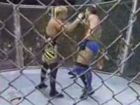 Owen Hart vs Ken Shamrock Lion's Den Match