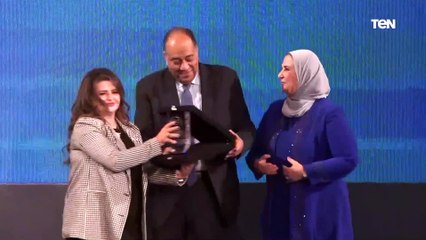 الفن قوة مصر الناعمة.. سوسن بدر تعرب عن سعادتها بمشاركتها في قمة مصر للأفضل