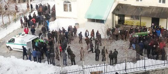 ESKİ EŞİ İLE KIZININ KATİLİ MUTFAKTAN BIÇAĞI ALIP, HER İKİSİNE DE VURDUM