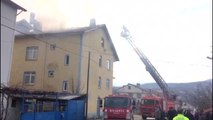 Son dakika haberleri | Bir binanın çatı katında çıkan yangın söndürüldü