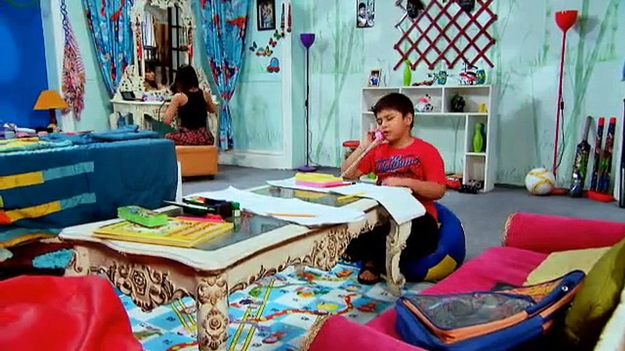 Tumhari Pakhi Capitulo 108 Novela India