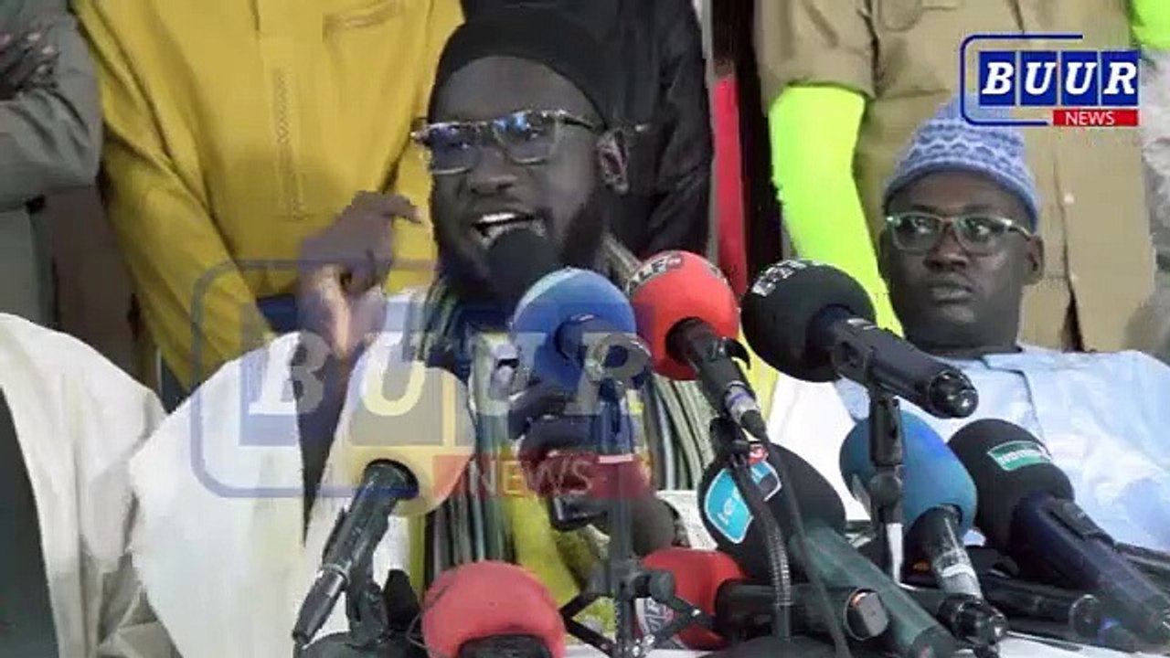 Touba : Le Chef religieux Serigne Assane MBACKÉ rejoint Ousmane Sonko et le PASTEF...