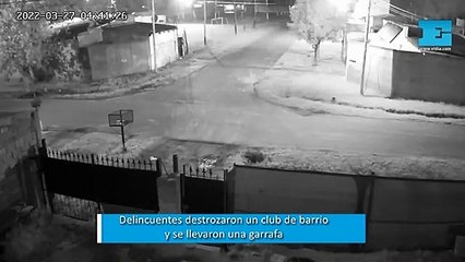 Delincuentes destrozaron un club de barrio y se llevaron una garrafa