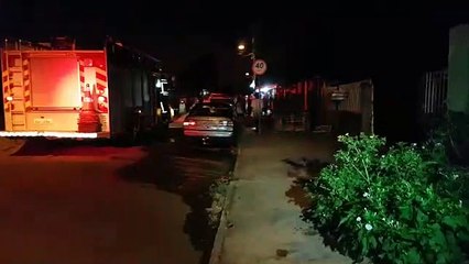 Polícia Militar salva cachorro de incêndio em residência no Interlagos