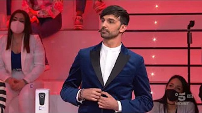 Christian Stefanelli eliminato da Amici 2022, Raimondo Todaro non ha dubbi: Ti ridarei quel banco t