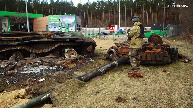 Люди не захотят говорить по-русски : Зеленский дал интервью российским СМИ