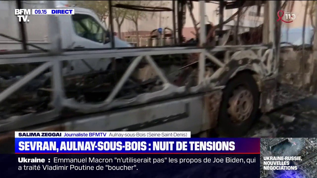 Les images d'un bus calciné à Aulnay-sous-Bois, après une nuit de tensions
