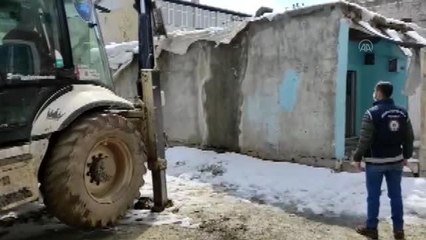 Göçmen kaçakçılığı yaptıkları gerekçesiyle 4 kişi tutuklandı