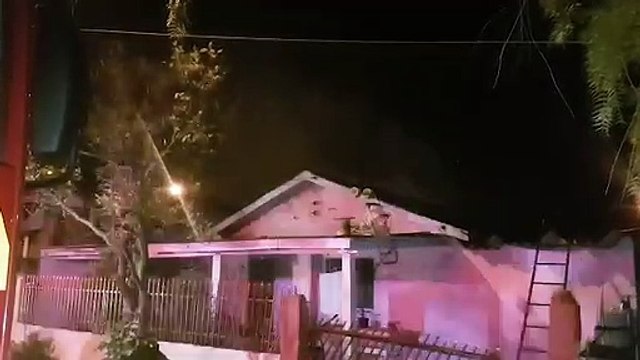 Parte de residência fica completamente destruída em incêndio no Floresta