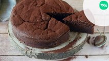 Gâteau sans beurre au chocolat et à la betterave