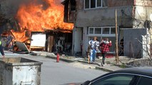 Ataşehir'de yangında can pazarı