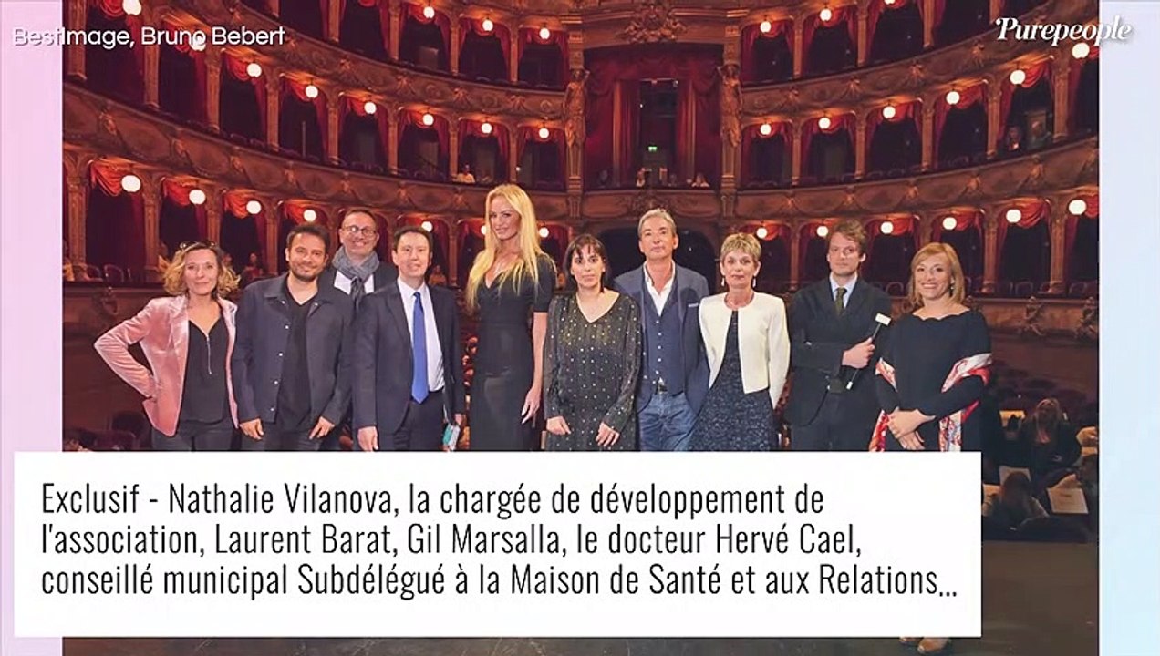 Adriana Karembeu : Maîtresse de cérémonie sublime en robe noire