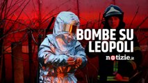 Guerra Russia-Ucraina, l’incendio a Leopoli dopo le bombe di Mosca sul deposito di carburante