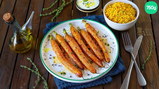 Carottes rôties, couscous et sauce yaourt