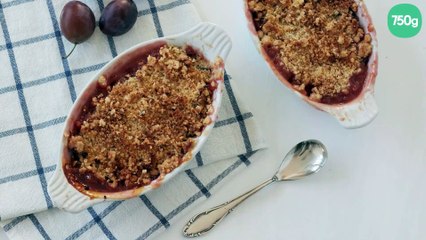 Crumble aux prunes rouges