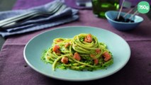 Spaghetti au pesto genovese et au saumon