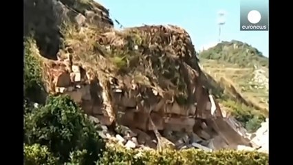Massive landslides caught on camera
