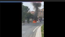 Auto va a fuoco a Macerata: il video dell'intervento dei vigili del fuoco