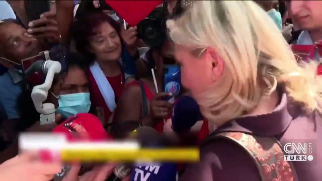 Fransa'da aşırı sağcı adaya şok