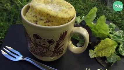 Mug cake moutarde, gruyère