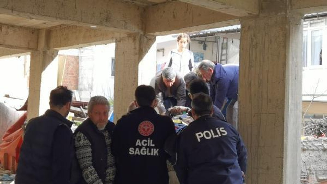 İNŞAATIN 3'ÜNCÜ KATINDAN DÜŞEN USTA AĞIR YARALANDI