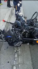 MİNİBÜSÜN ÇARPTIĞI MOTOSİKLETLİ POLİS YARALANDI