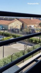 DOCUMENT FRANCEINFO. Des CRS chantent "La Marseillaise" à Furiani (Haute-Corse), vendredi 25 mars 2022.