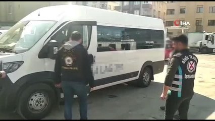 İstanbul'da tek kollu sürücü okul servisini kullanırken yakalandı