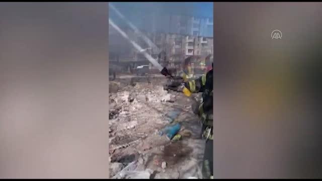 Rusya saldırısı altındaki Severodonetsk kentinde bir bina ağır hasar gördü