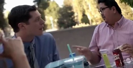 Kevin from Work S01 E03