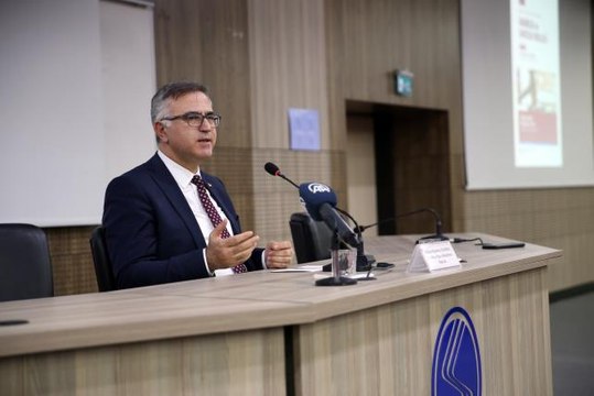 Türkiye Adalet Akademisi Başkanı Özdemir, hukuk öğrencilerine tavsiyelerde bulundu