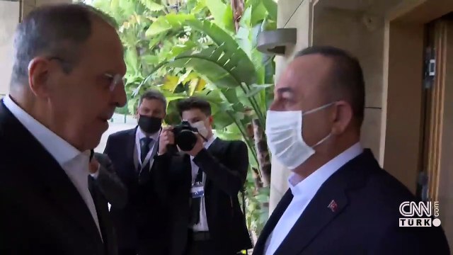 Son dakika... Kremlin'den peş peşe flaş açıklamalar! Lavrov: Müzakereler bugün-yarın İstanbul'da başlayacak
