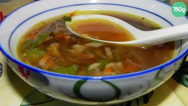 Bouillon asiatique aux légumes croquants